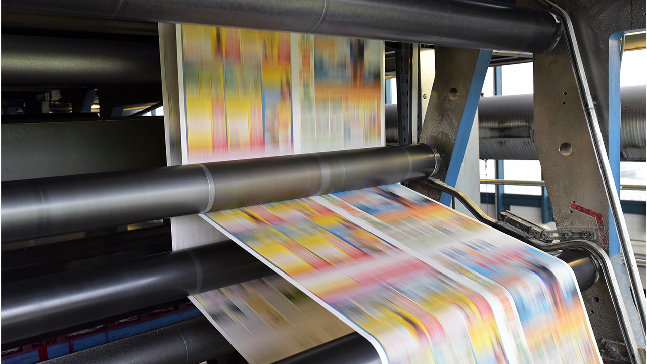 Boost Tourism Bookings with Print Strategies for 2025