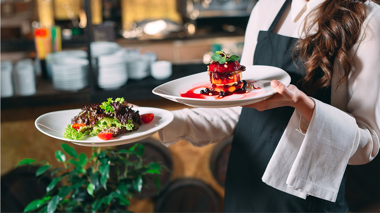 Real Social Media Marketing Strategies for Restaurants That Drive Business